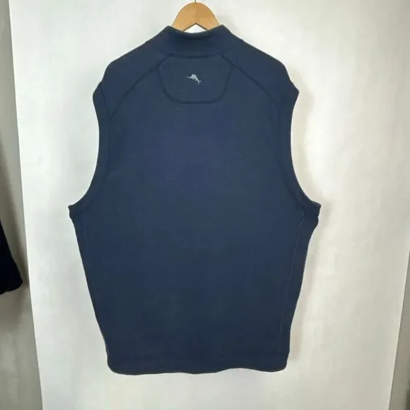 Tommy Bahama Men's Dual-Tone Gray and Navy Vest - Picture 3 of 8